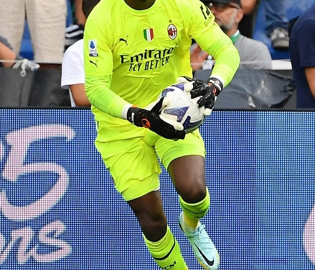 Chelsea to launch bid for  AC Milan keeper Mike Maignan