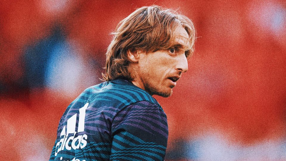 Luka Modrić to stay with Real Madrid for another season in Spanish league