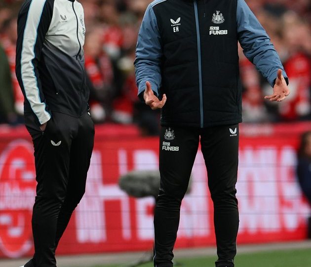 Newcastle open talks with Man Utd target Disasi