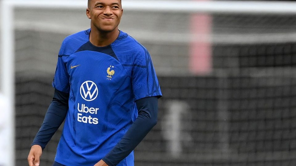 Kylian Mbappe welcomes Arsenal interest