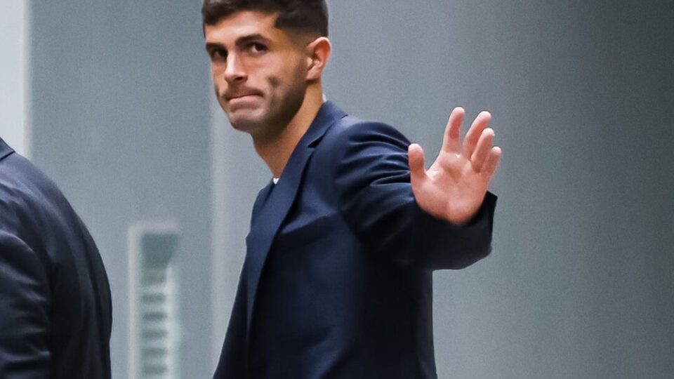 Pulisic's Chelsea ordeal ends with AC Milan move for reported €20M
