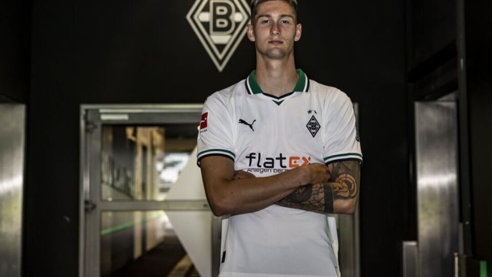 Czech striker Cvancara joins Monchengladbach from Sparta Prague