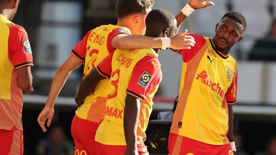 Lens edge past Toulouse for 1st win of Ligue 1 campaign