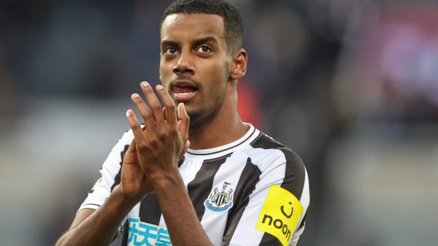 Alexander Isak #14 of Newcastle United applauds the home fans after the Premier League match Newcastle United vs Fulham at St. James's Park, Newcastle, United Kingdom, 15th January 202 — Photo by operations@newsimages.co.uk