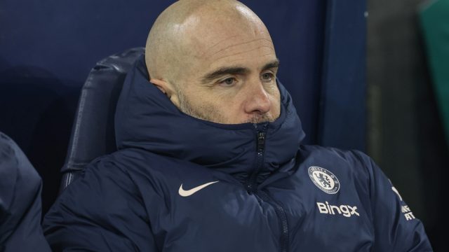 Enzo Maresca manager of of Chelsea during the Premier League match Manchester City vs Chelsea at Etihad Stadium, Manchester, United Kingdom, 25th January 2025 — Photo by operations@newsimages.co.uk