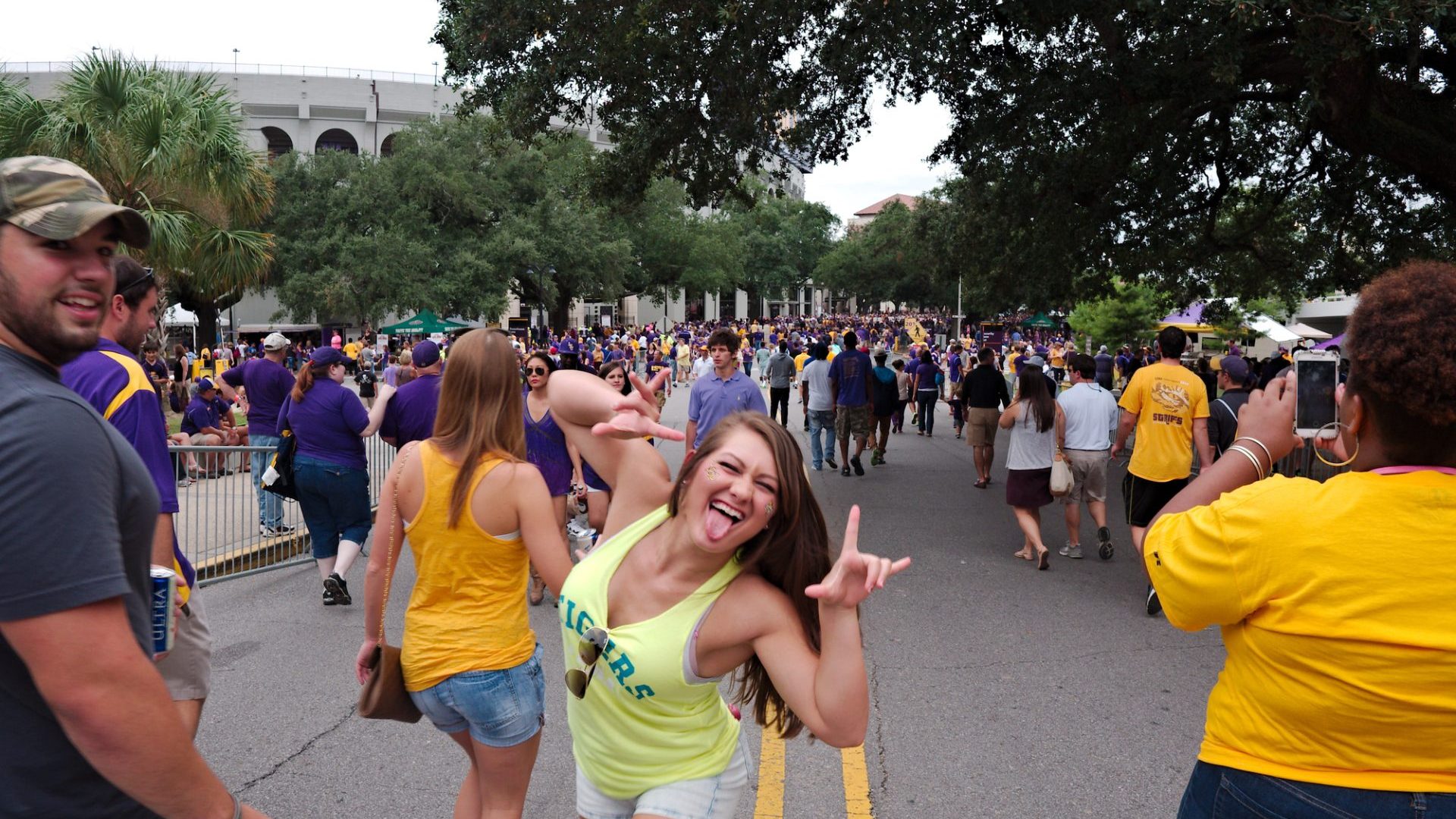 Baton Rouge, Louisiana, USA - 2018: Fans tailgating during a Louisiana State University football game. — Photo by mfmegevand
