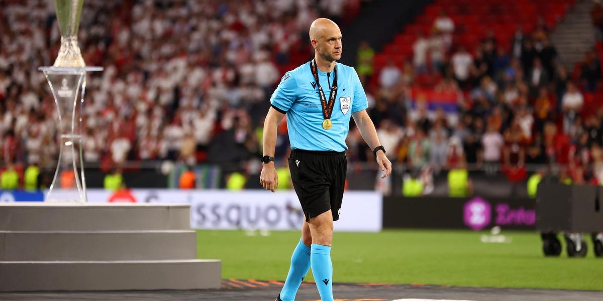 Europa League final referee Anthony Taylor and family surrounded by hostile Roma fans at airport