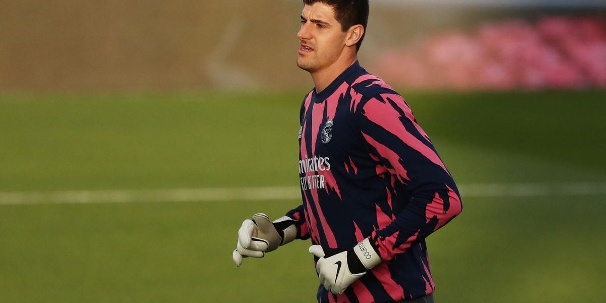 Real Madrid goalkeeper Thibaut Courtois undergoes successful ACL surgery