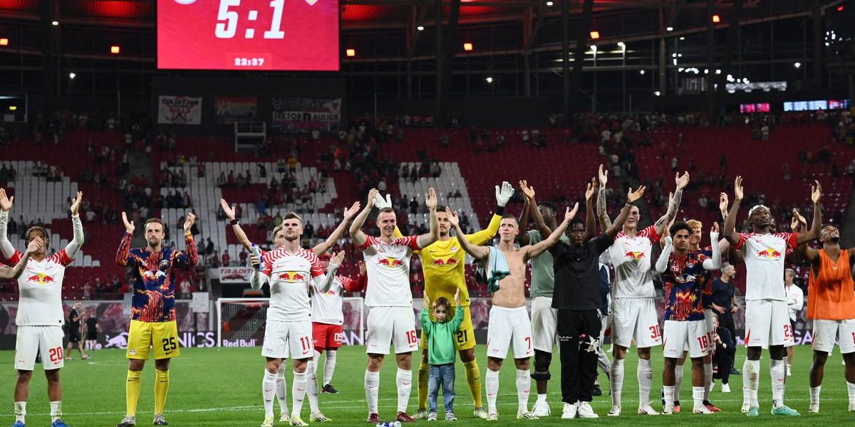 Bundesliga: Leipzig scores 5 goals in second half to rally for 5-1 win over Stuttgart