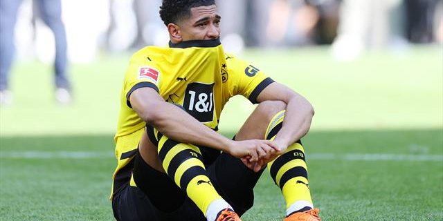 Borussia Dortmund’s Bundesliga title dream crumbles on final day with Mainz draw