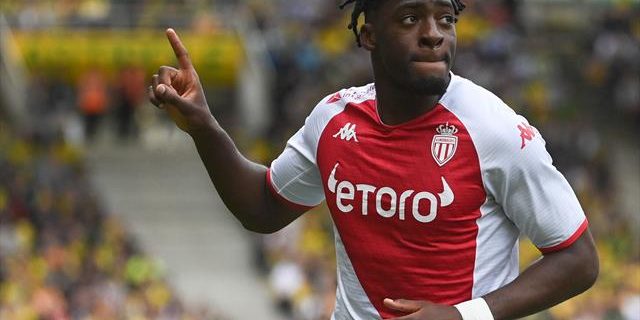 Chelsea sign defender Disasi from Monaco on six-year deal