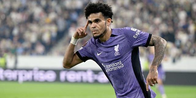 Liverpool roar back to beat LASK with Nunez, Diaz and Salah on target