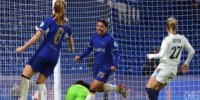 Kerr scores hat-trick to steer Chelsea to win over Paris FC