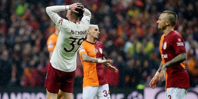Galatasaray roar back to deny Man Utd in Champions League classic
