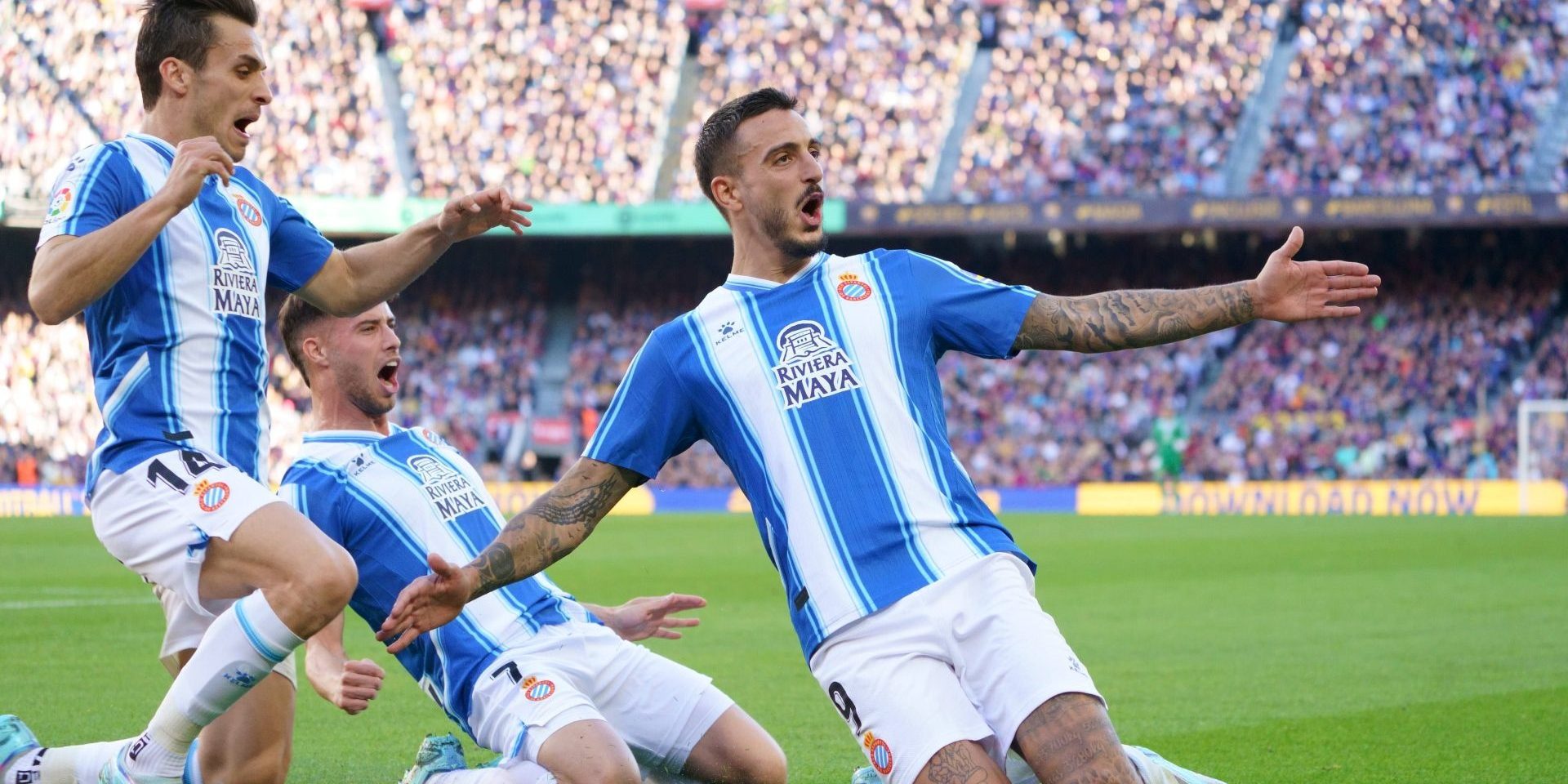 Espanyol players refuse to play in first minute as ref protest