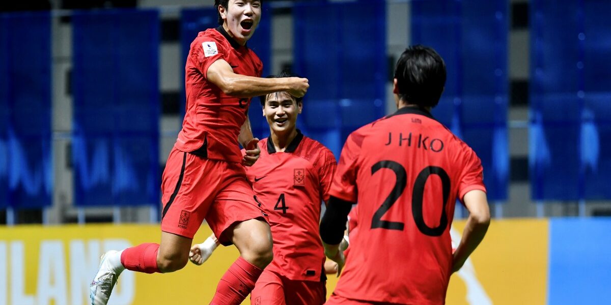 S-final: Korea Republic edge Uzbekistan