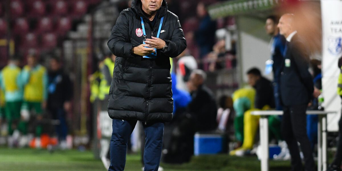 Dan Petrescu during Romania Superliga 1 Play off stage 10: CFR 1907 Cluj vs Farul Constanta, disputed on 28  May 2023 (Photo by Flaviu Buboi/NurPhoto) (Photo by Flaviu Buboi / NurPhoto / NurPhoto via AFP)