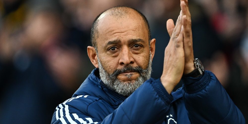 Nuno Esprito Santo Manager of Nottingham Forest applauds the fans during the Premier League match Nottingham Forest vs Bournemouth at City Ground, Nottingham, United Kingdom, 23rd December 2023 — Photo by operations@newsimages.co.uk