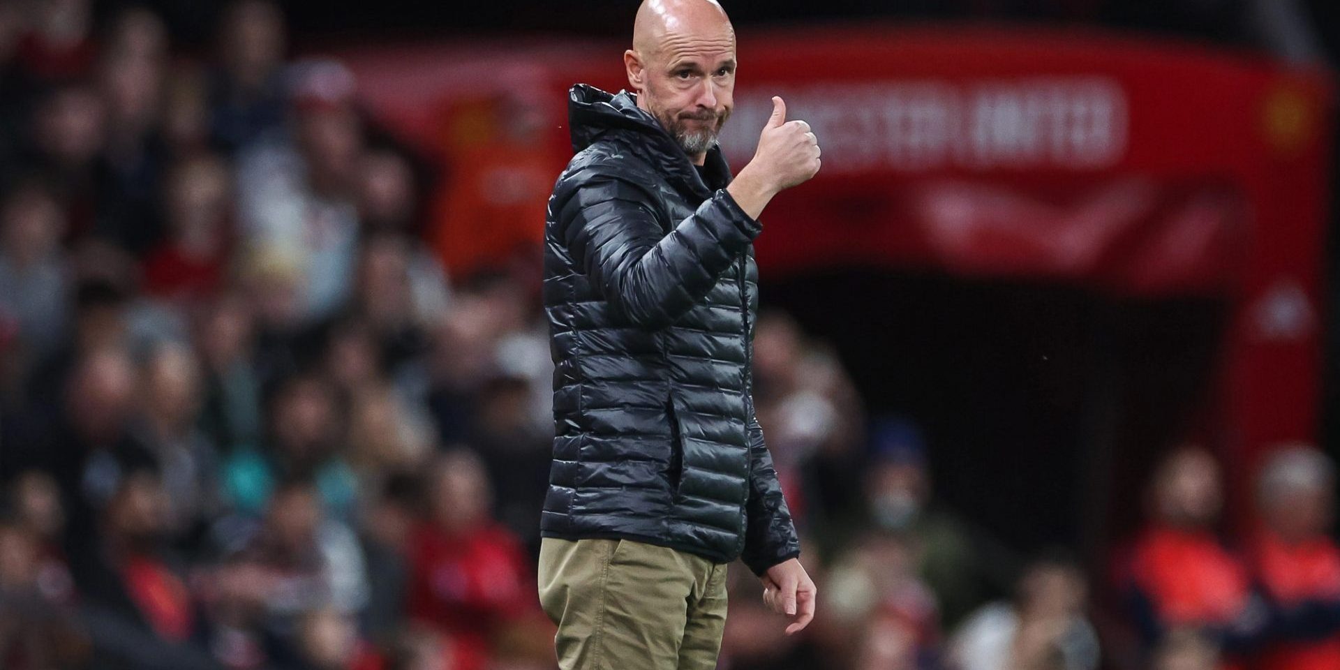 Erik ten Hag Manager of Manchester Unitedgives the thumbs up to his team during the Carabao Cup 3rd Round match Manchester United vs Barnsley at Old Trafford, Manchester, United Kingdom, 17th September 2024 — Photo by operations@newsimages.co.uk
