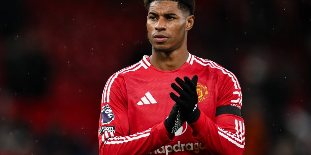Marcus Rashford of Manchester United applauds the home fans after the Premier League match Manchester United vs Nottingham Forest at Old Trafford, Manchester, United Kingdom, 7th December 2024 — Photo by operations@newsimages.co.uk