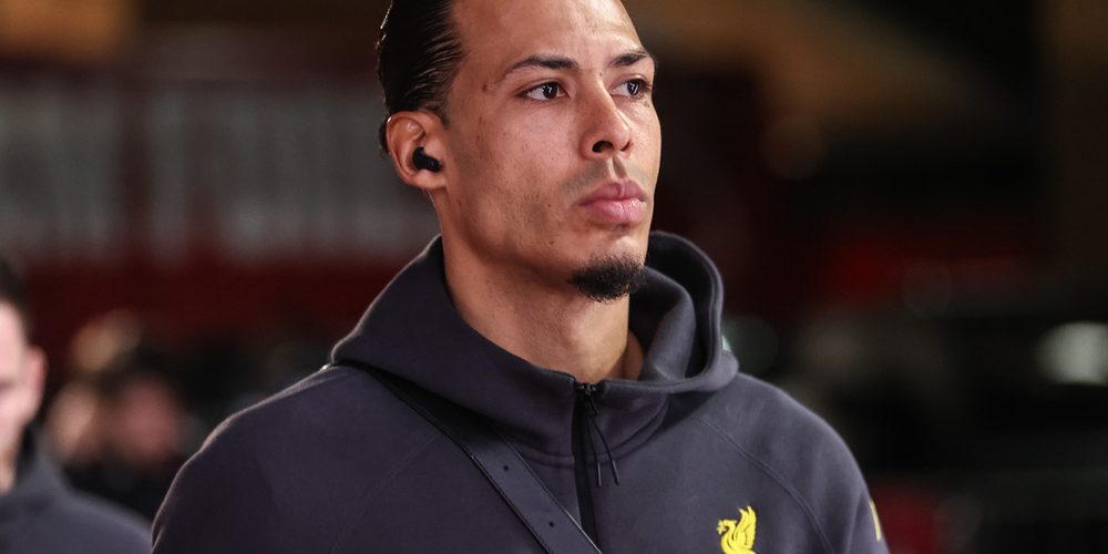 Virgil van Dijk of Liverpool arrives during the Premier League match Nottingham Forest vs Liverpool at City Ground, Nottingham, United Kingdom, 14th January 2025

(Photo by Alfie Cosgrove/News Images)