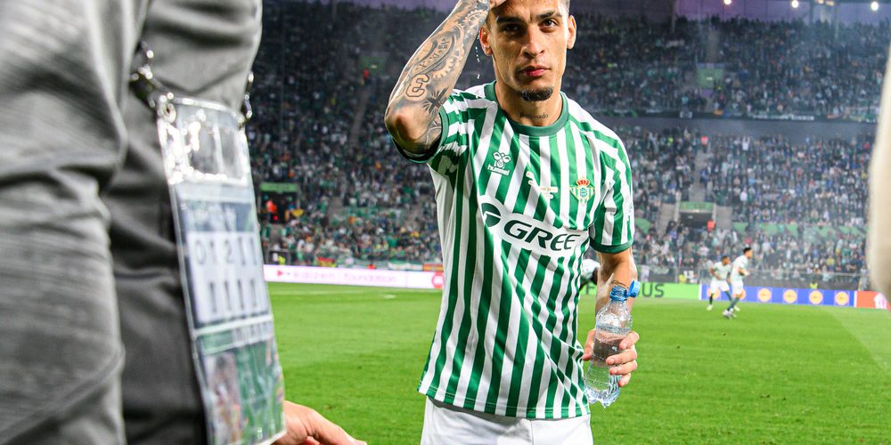 WROCLAW, POLAND - 28 MAY, 2025: Antony - The final match UEFA Europa Conference League Real Betis vs Chelsea FC at Wroclaw Stadium. — Photo by vitaliivitleo