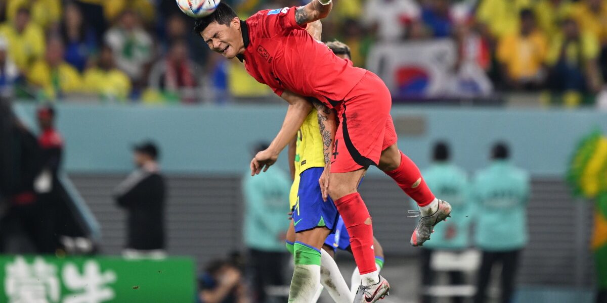 DOHA, QATAR - DECEMBER 05: Kim Min-jae (4) of South Korea in action during the FIFA World Cup Qatar 2022 Round of 16 match between Brazil and South Korea at Stadium 974 on December 05, 2022 in Doha, Qatar. Ercin Erturk / Anadolu Agency (Photo by Ercin Erturk / ANADOLU AGENCY / Anadolu Agency via AFP)