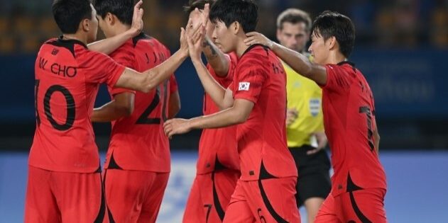 PSG's Lee helps Korea Republic set up q-final clash with China PR