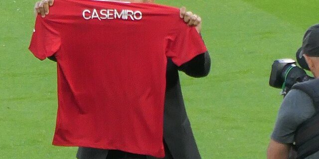 Manchester_United_v_Liverpool,_22_August_2022_(06)