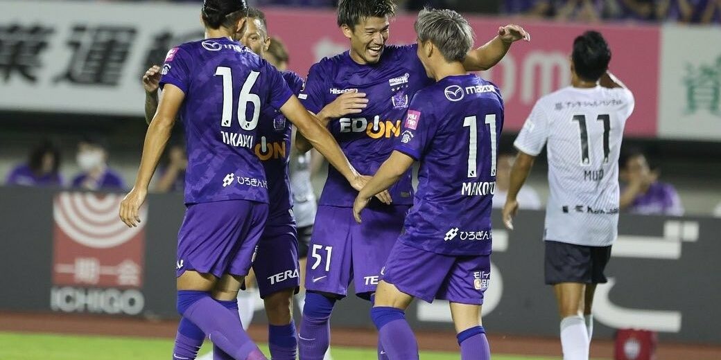 East Asia Wrap: Sanfrecce stun Vissel; Pohang close in on Ulsan