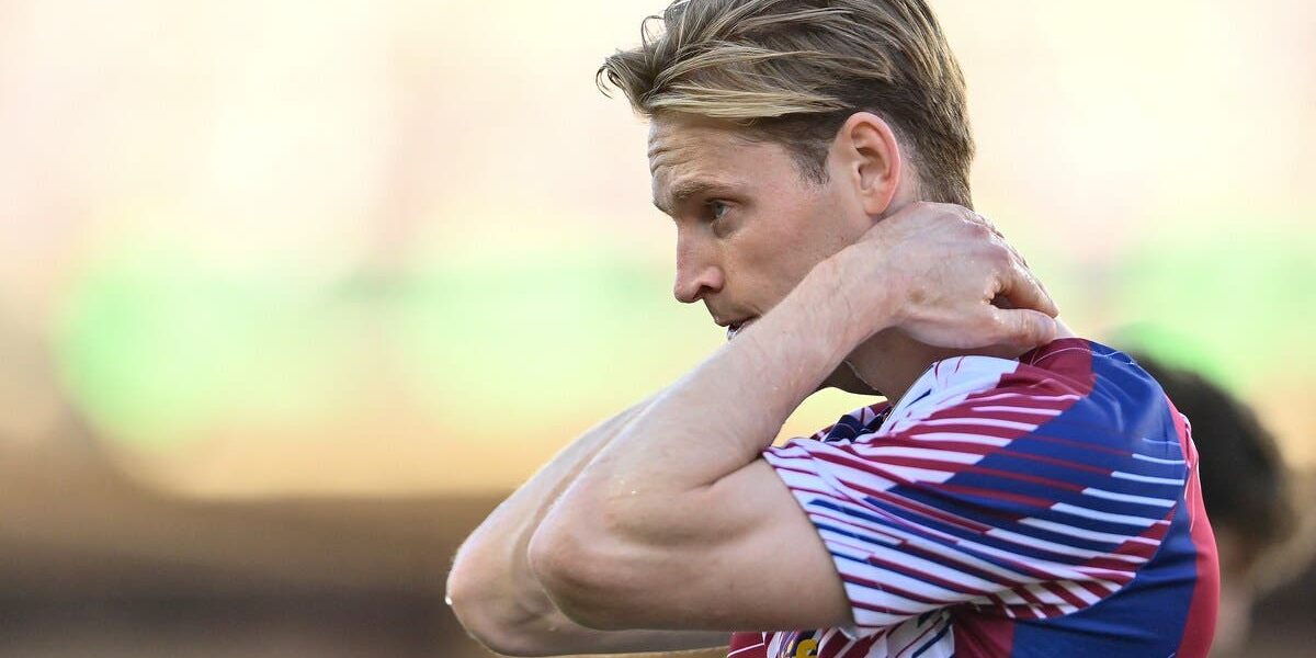 Gavi: Frenkie de Jong appeared to be heading to Man Utd