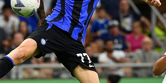 Inter Milan midfielder Brozovic welcomes interest from Barcelona