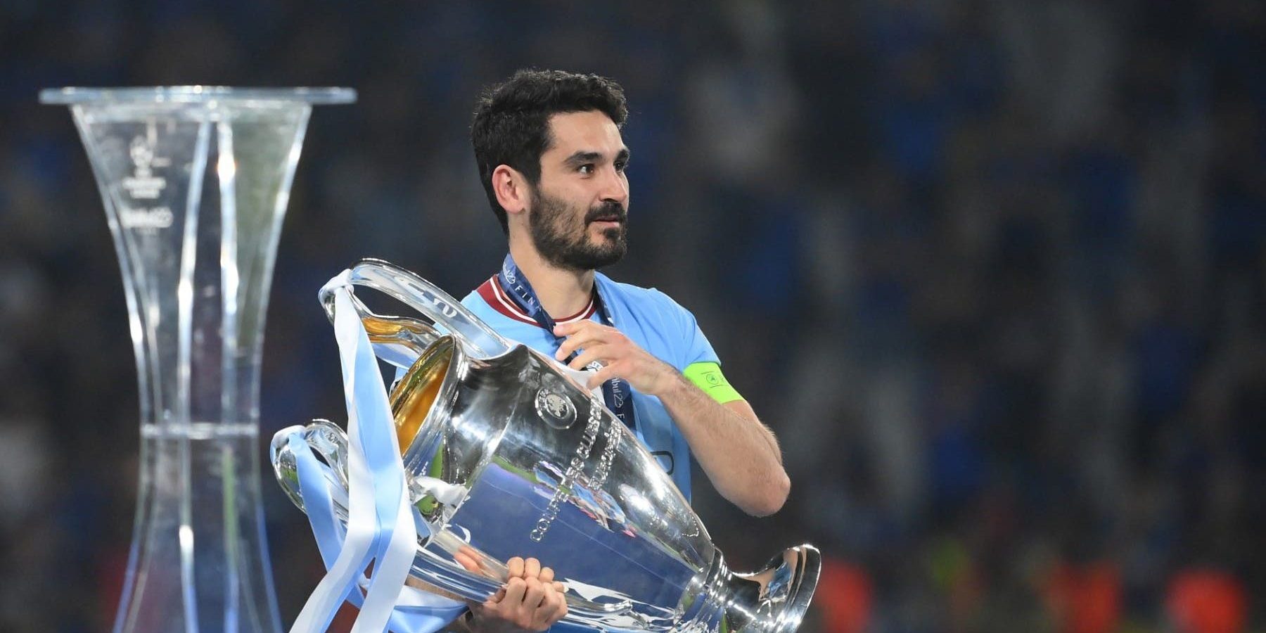 Man City star Gundogan set to accept Barcelona offer