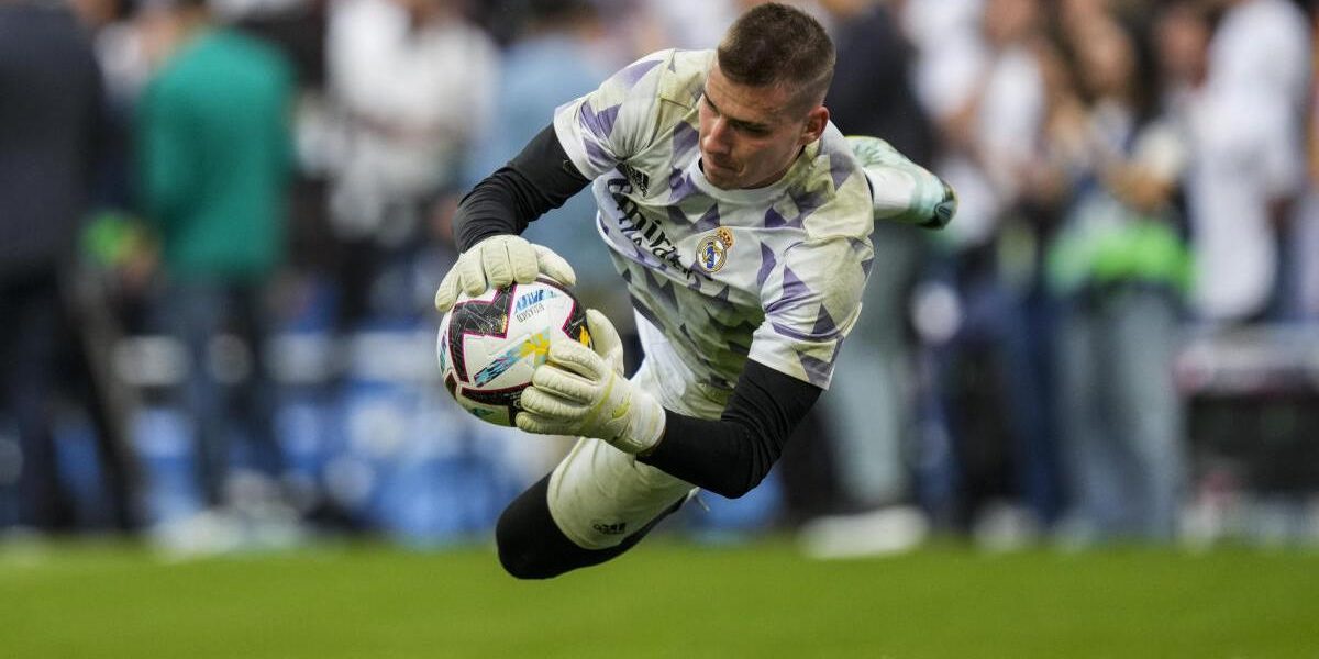 Ancelotti backs Lunin as Real Madrid’s starting goalkeeper even if newcomer arrives after Courtois’ injury