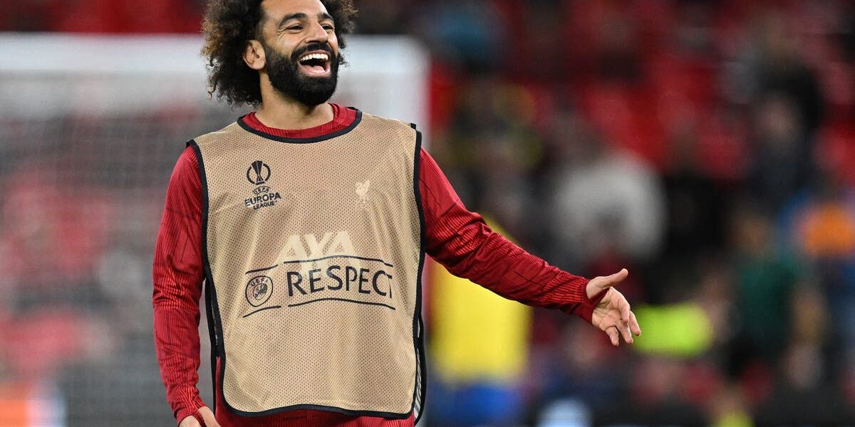 Alisson urges Salah to remain at Liverpool