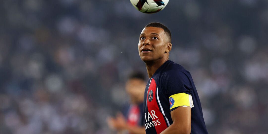 Report: Mbappe tells PSG he intends to leave next summer